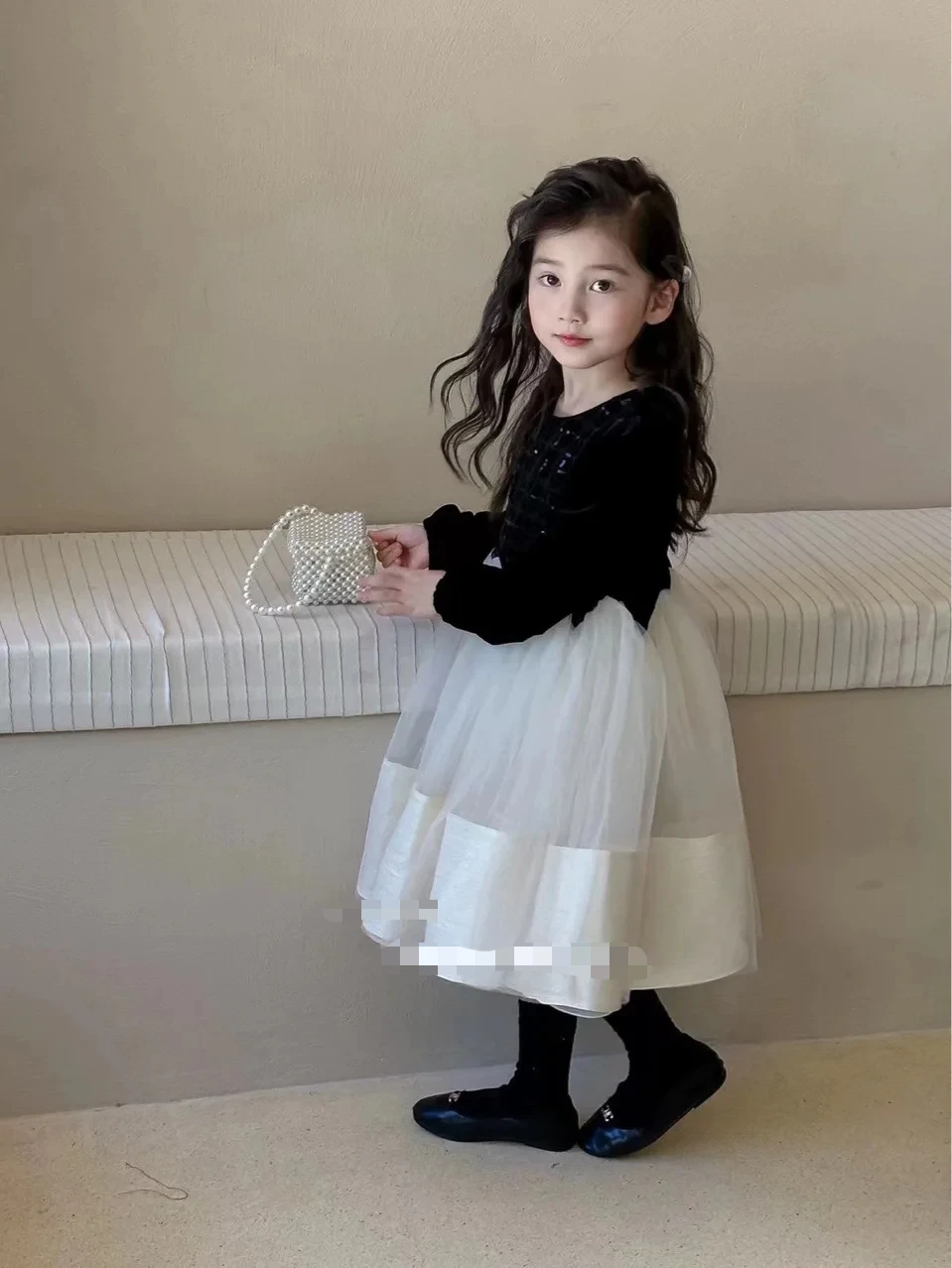 Girls Casual Dresses Autumn Winter French Princess Black Velvet Fluffy Yarn Childrens Clothing Simple Korean Round Collar E4189