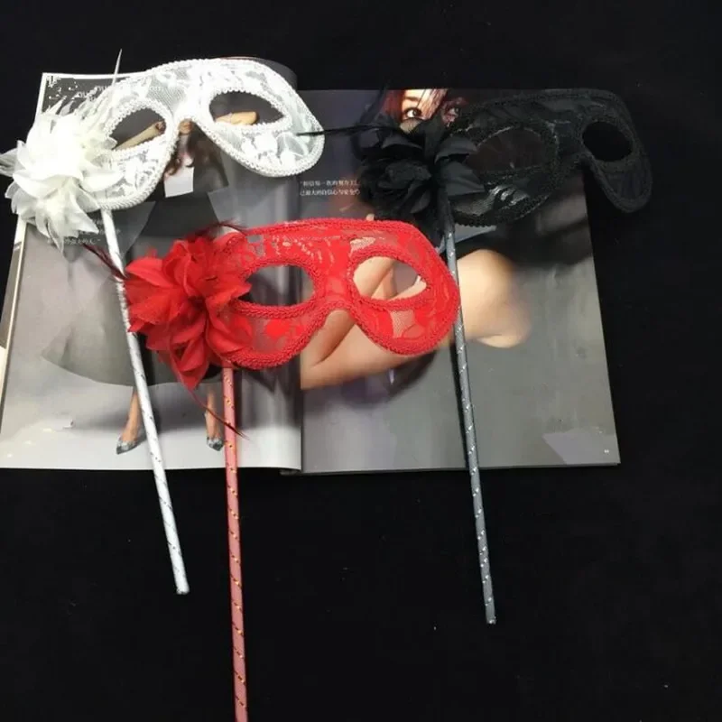 20 pezzi di fascino fiore di piume maschera portatile principessa veneziana maschere in maschera su un bastone donne ragazze festa di ballo decorazioni natalizie