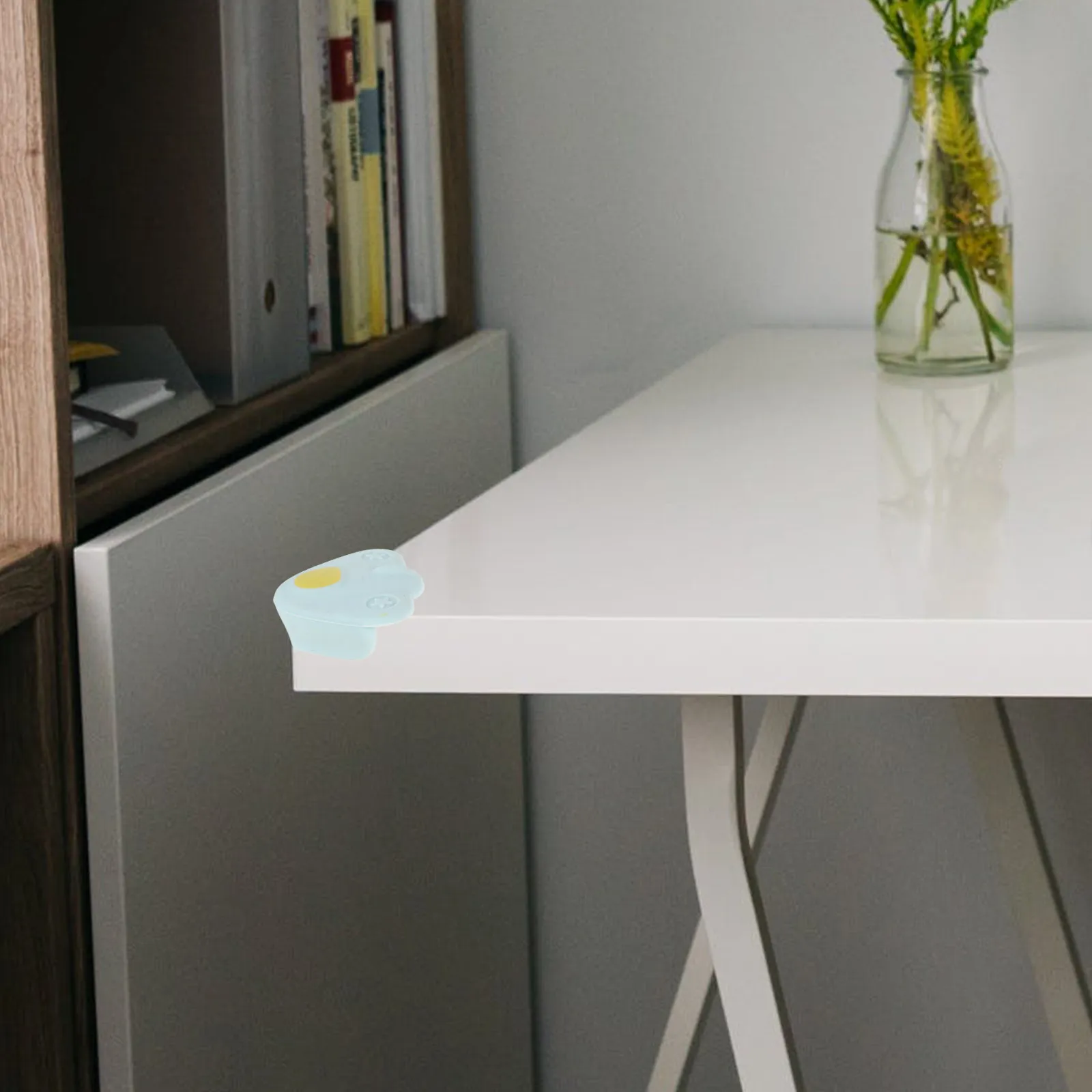 

Airplane Silicone Corner Guard Soft Cartoon Table Edge Protector for Living Room Bedroom Furniture Kids Safety Bumper