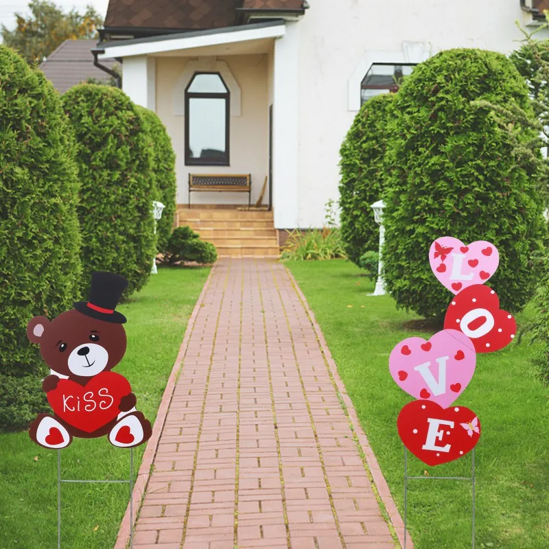 Valentines Day Love Bear Heart Celebration Ornament Decorations Plastic Stakes Outdoor Decor Valentines Yard Signs Decorations