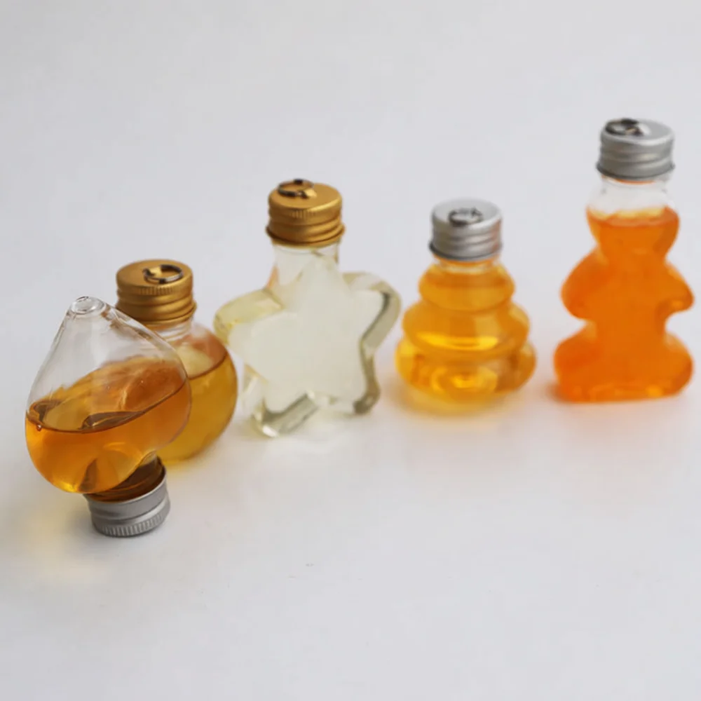 50ml Creative Hanging Plastic Bottle Gingerbread Man Tree Heart Star Shape Transparent Makeup Liquid Sample Container