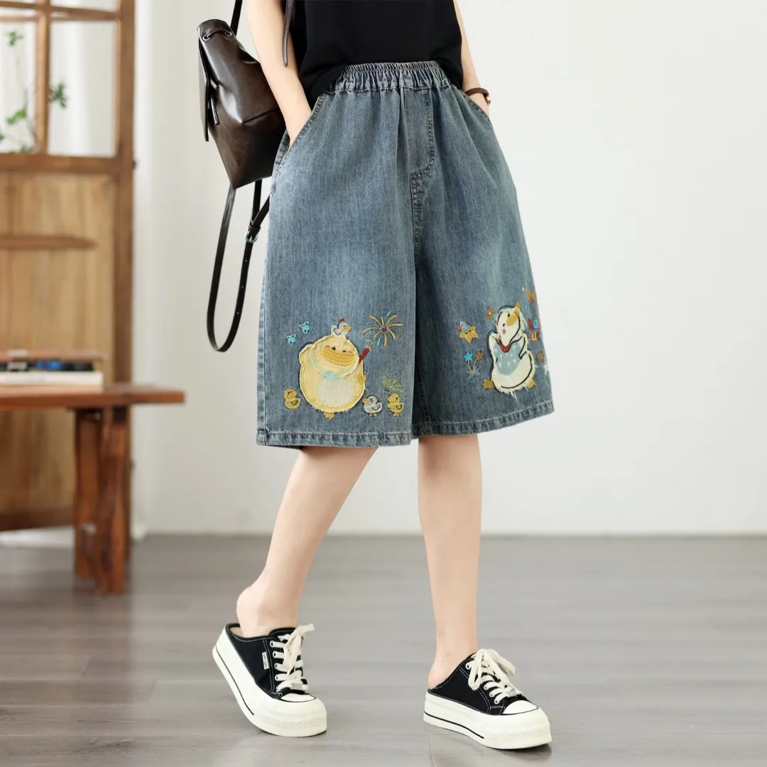 New 2026 Summer Women Half Denim Trousers, Elastic Waist Embroidery, Mori Girl Sweet Age Reduction INS Wide-leg Jeans B66129CC