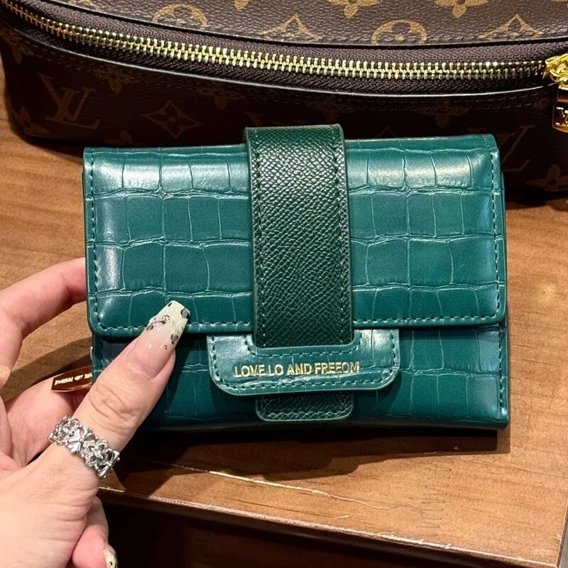 New All-in-One Wallet and Cardholder High-Capacity Multi-Functional Stylish Short Coin Purse