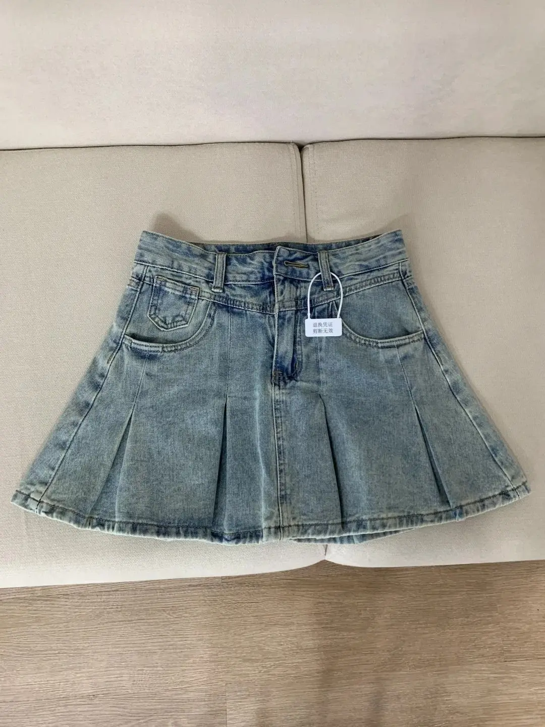 Women High Waist Denim Pleated Skirt Vintage Washed A-Line Mini Skirt Casual Fashion Short Jeans Skirt view 4