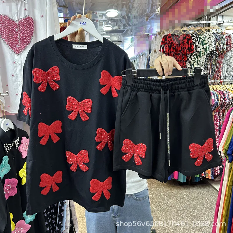 

Женский комплект из двух предметов Sweet Princess, весна-лето, свободная футболка с короткими рукавами и бантом с бриллиантами + широкие шорты с эластичной резинкой на талии