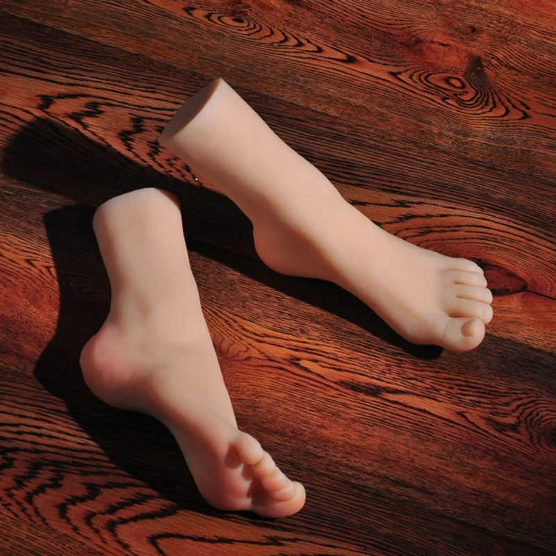 False Nail Practice Foot Model Soft Female Mannequin Feet Fetish For Props Photograph Shoes Sock Display