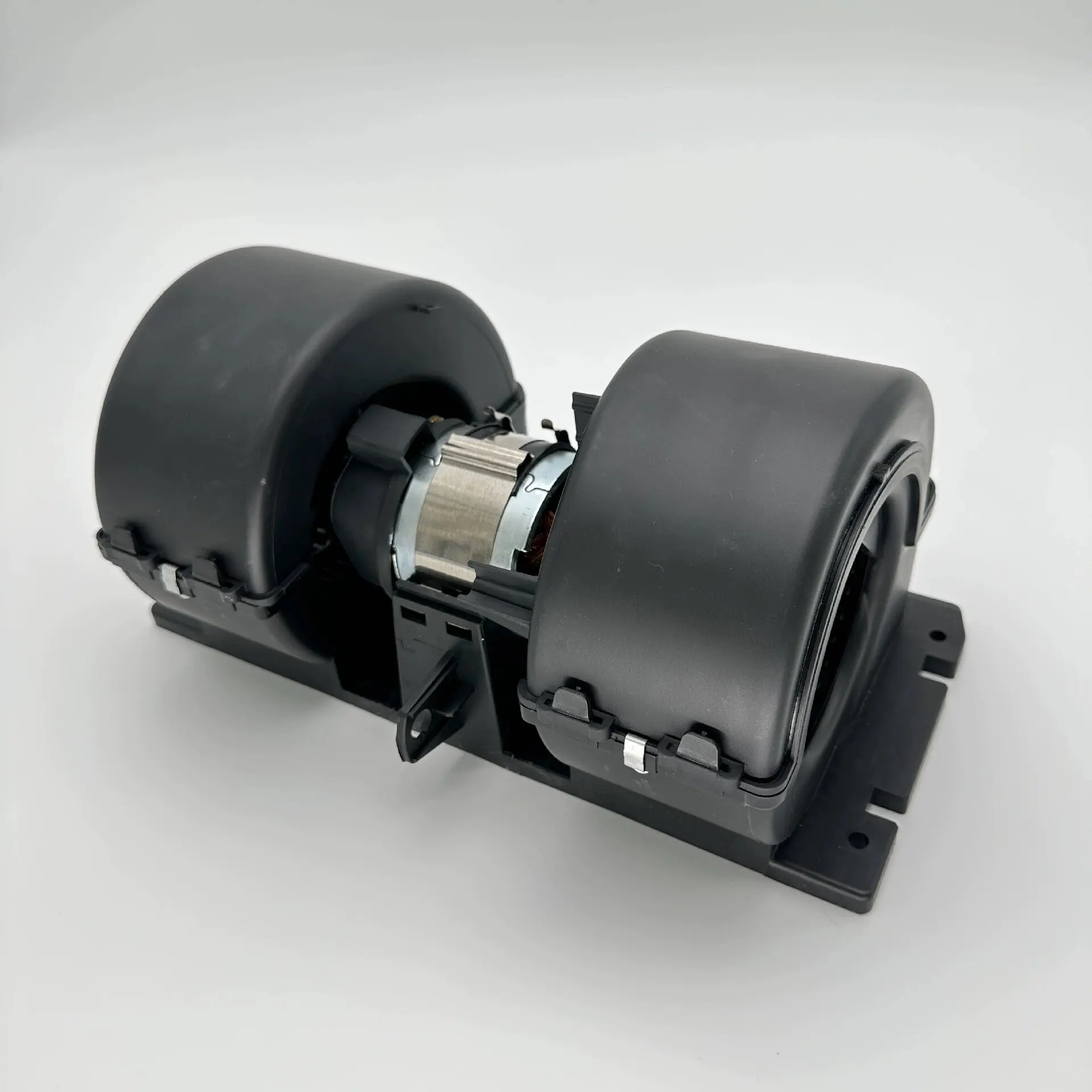 Aftermarket European Auto Spare Parts 20443822 20926019 20443820 209592 Truck Cab Heater Motor Assembly for  Volvo