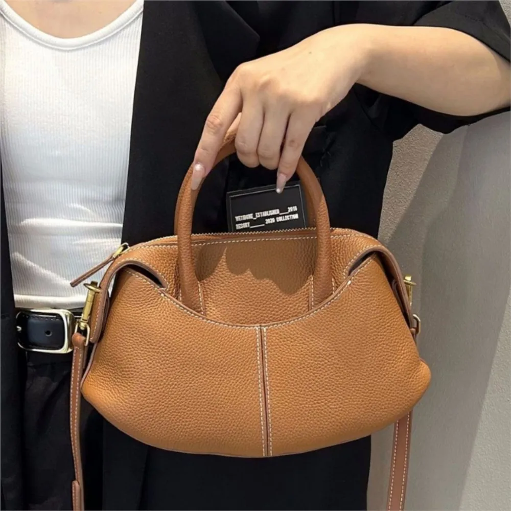 2026 New Practical Pocket Genuine Leather Solid Color Bag Simple Women's Bag Square Zipper Soft Leather Handheld Fashion