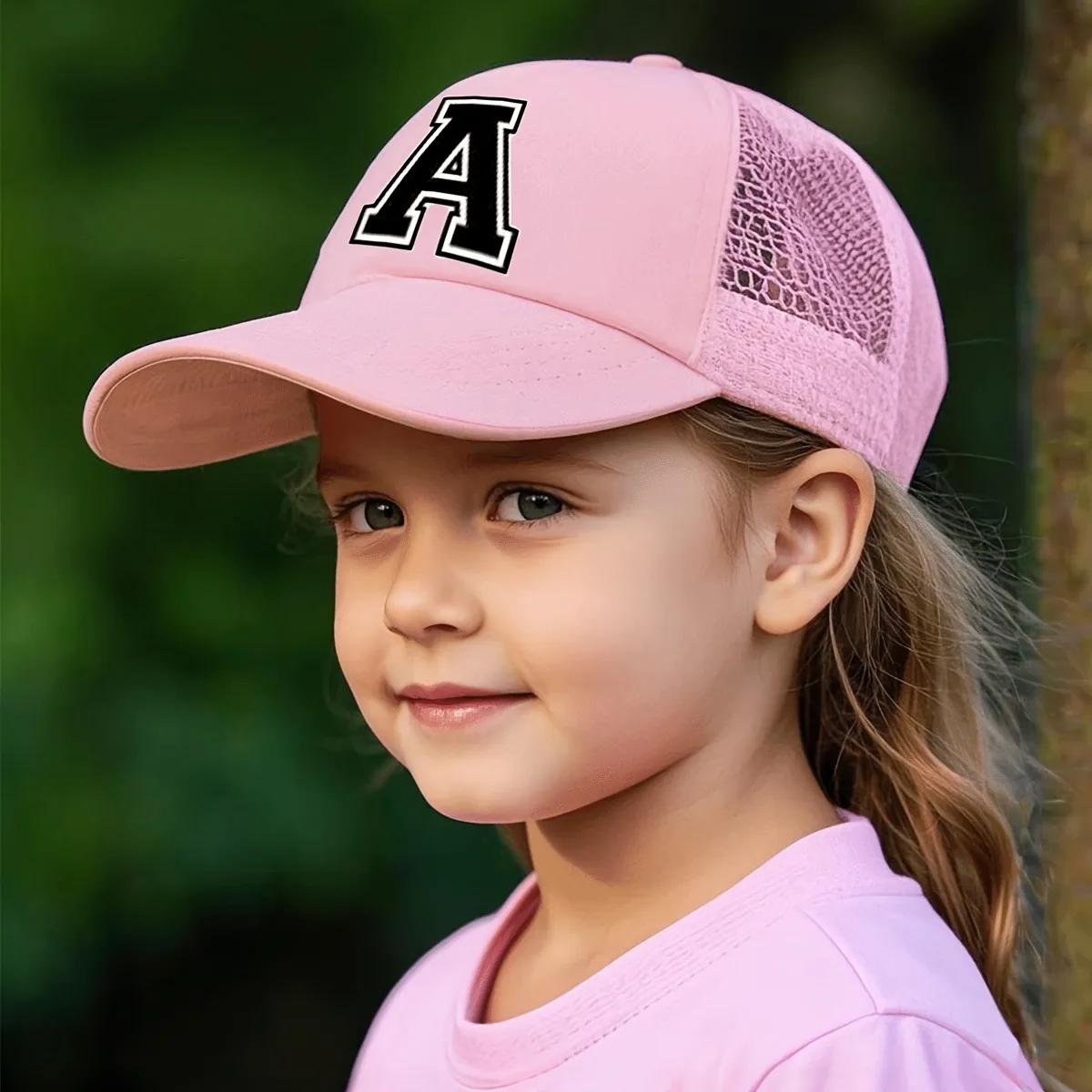 Kids' Pink 26-Letter Printed Trucker Hat - Breathable Mesh, Adjustable Snapback Closure, A-Z Alphabet Design for Back-to-School