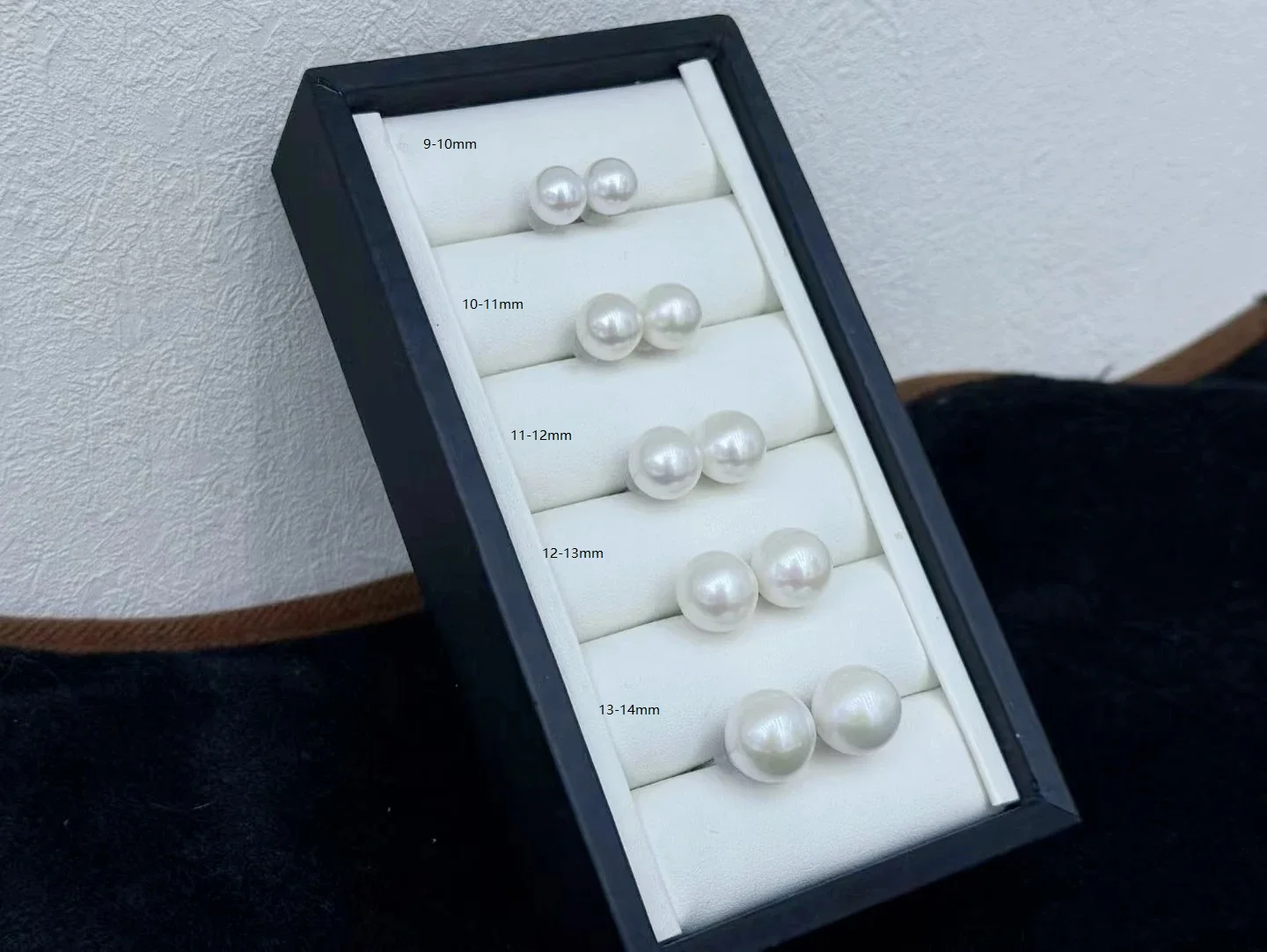 

Classic AAAA9-14 natural white round pearl earrings 925s