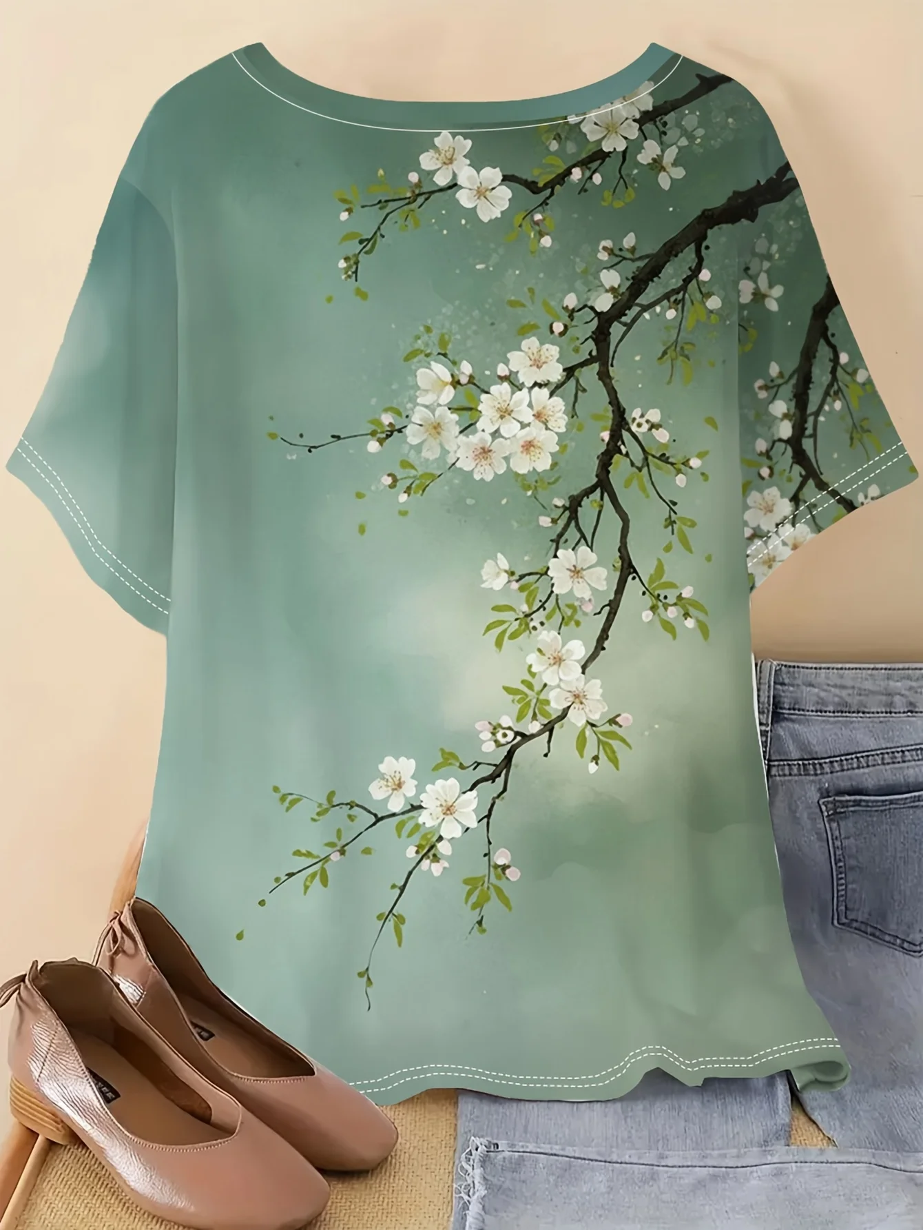 New Women T‑Shirt Vintage White Blossom Branch Print Round Neck Short Sleeve Tee Casual Daily Fashion Tops Women's Clothes