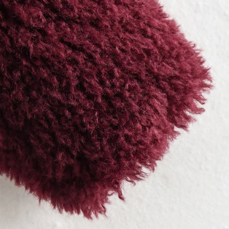 เสื้อแจ็คเก็ตขนเฟอร์เทียมคอเว้าทรงหลวมสำหรับสุภาพสตรี สีแดง เสื้อแจ็คเก็ตขนสั้นฟูฟ่อง อุ่นหนา เสื้อโค้ทขนแกะเทียมหรูหราสง่างาม