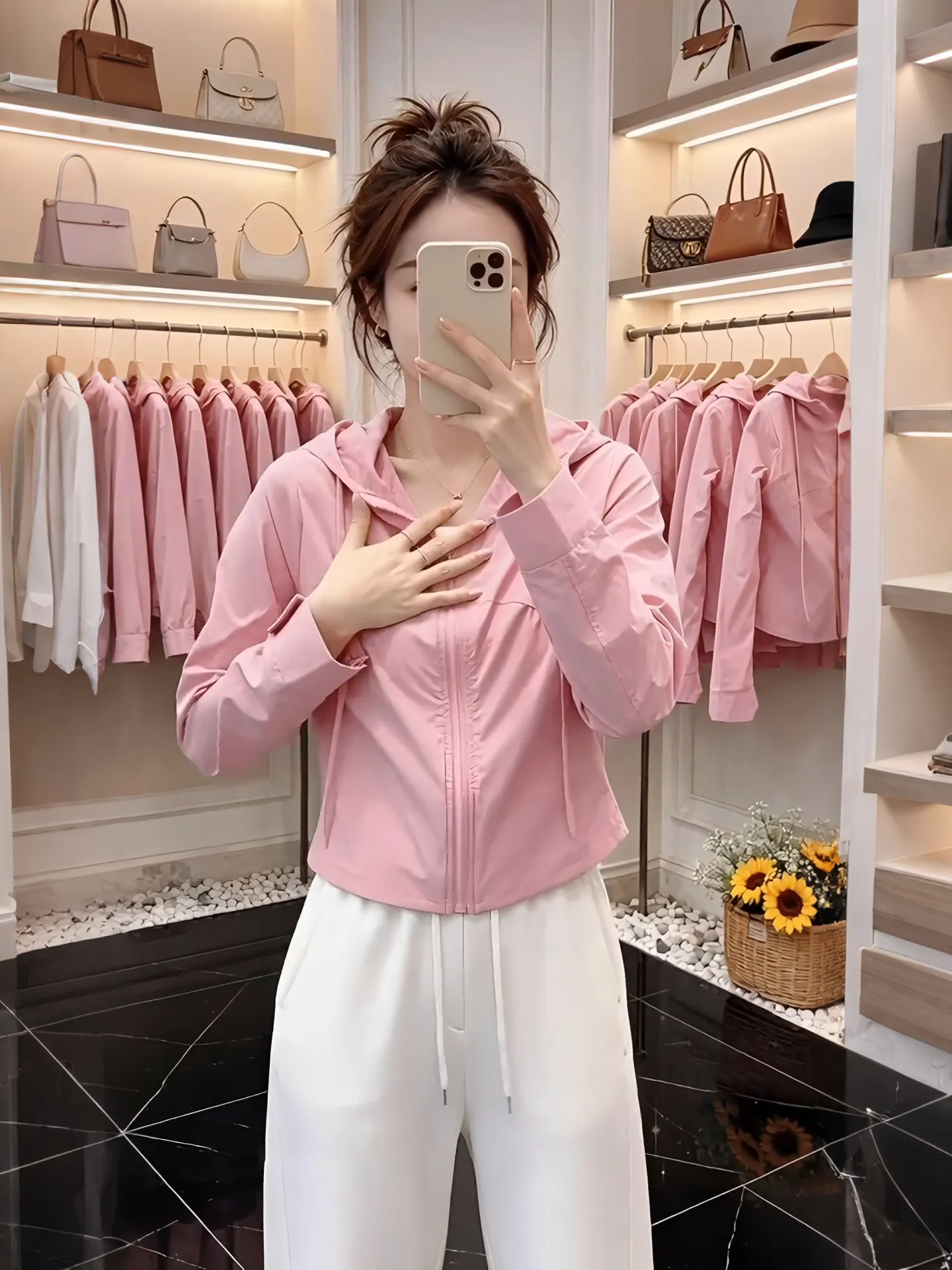 

Women's Summer 2026 New Style UV Protection Casual Lightweight Long Sleeve Fashionable Simple Design Sunscreen Outerwear