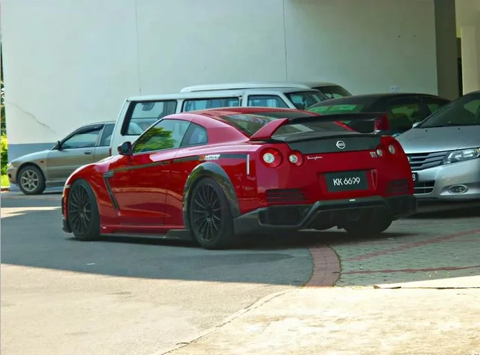 Brilliant Quality Tommy Kaira Style Carbon Fiber Rear Bumper Spoiler Rear Wing For GTR R35