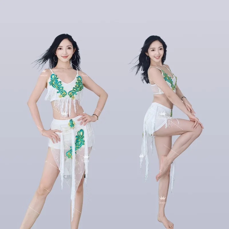 Maßgeschneidertes Swegal Sexy Bauchtanz-Übungs-Outfit, orientalische Tanzkostüme, weißes, inspirierendes, dynamisches Quasten-Paillettenrock-Set