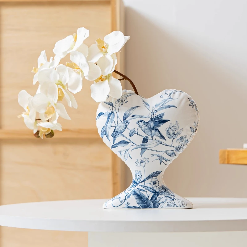 

Creative Love Vase Antique Style Hydroponic Flower Vessel Elegant Ceramic Entryway Decor for Living Room Centerpiece Gift