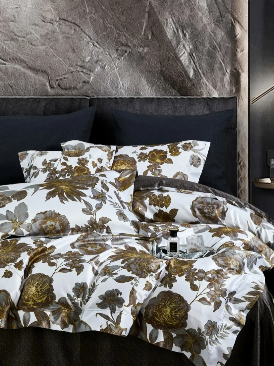 حديثا متزوج الفراش الزفاف الدانتيل ثلاثي الأبعاد زهرة غطاء السرير المخدة تنورة السرير عالية الجودة غطاء سرير الفرنسية رومانسية