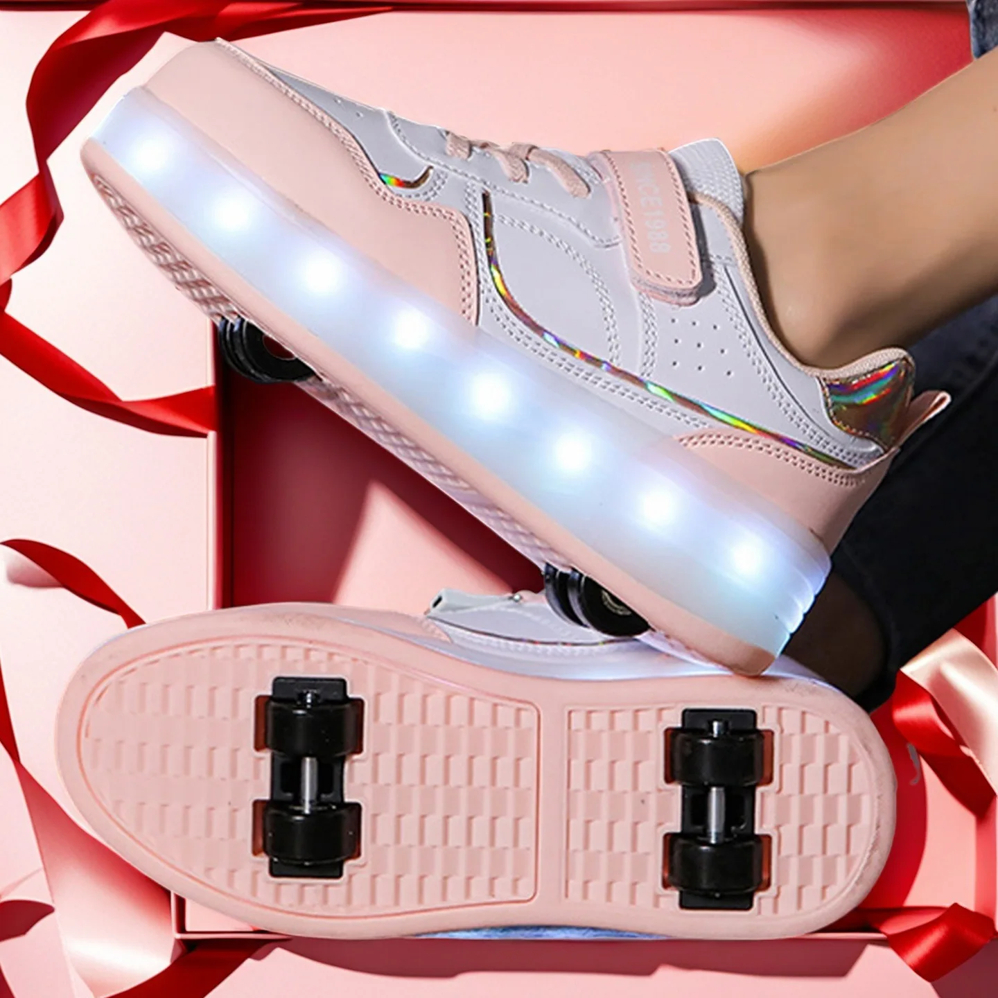 

Light-Up Roller Shoes, 8-Wheel Flashing Skate Sneakers for Outdoor Sports, Breathable Comfort Safe Stable Smooth Gliding