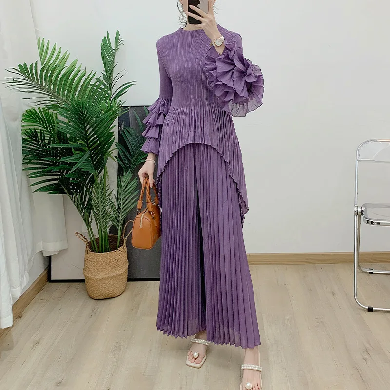 

French Gentle Wind Pleated Suit Loose Lotus Sleeve Women's Flesh-slimming Blouse + Wide-leg Pants Two-piece Set