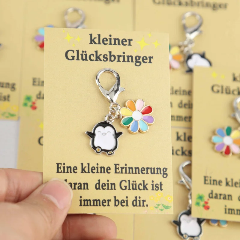Juego de llaveros con diseño de pingüino 2D y flores coloridas, 1/4/8 piezas, incluye una tarjeta de amuleto de la suerte, para decorar bolsos y mochilas.
