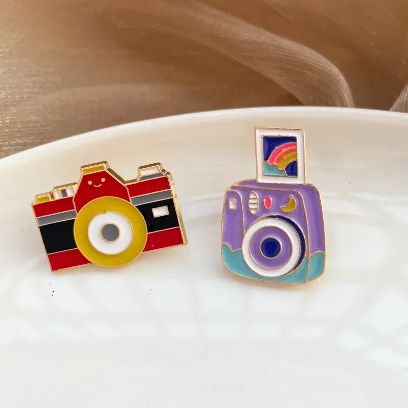 Funny Cartoon Camera Polaroid Enamel Brooches Cute Simple Geometric Lapel Badge Pins Jewelry Party Gifts For Women Girls