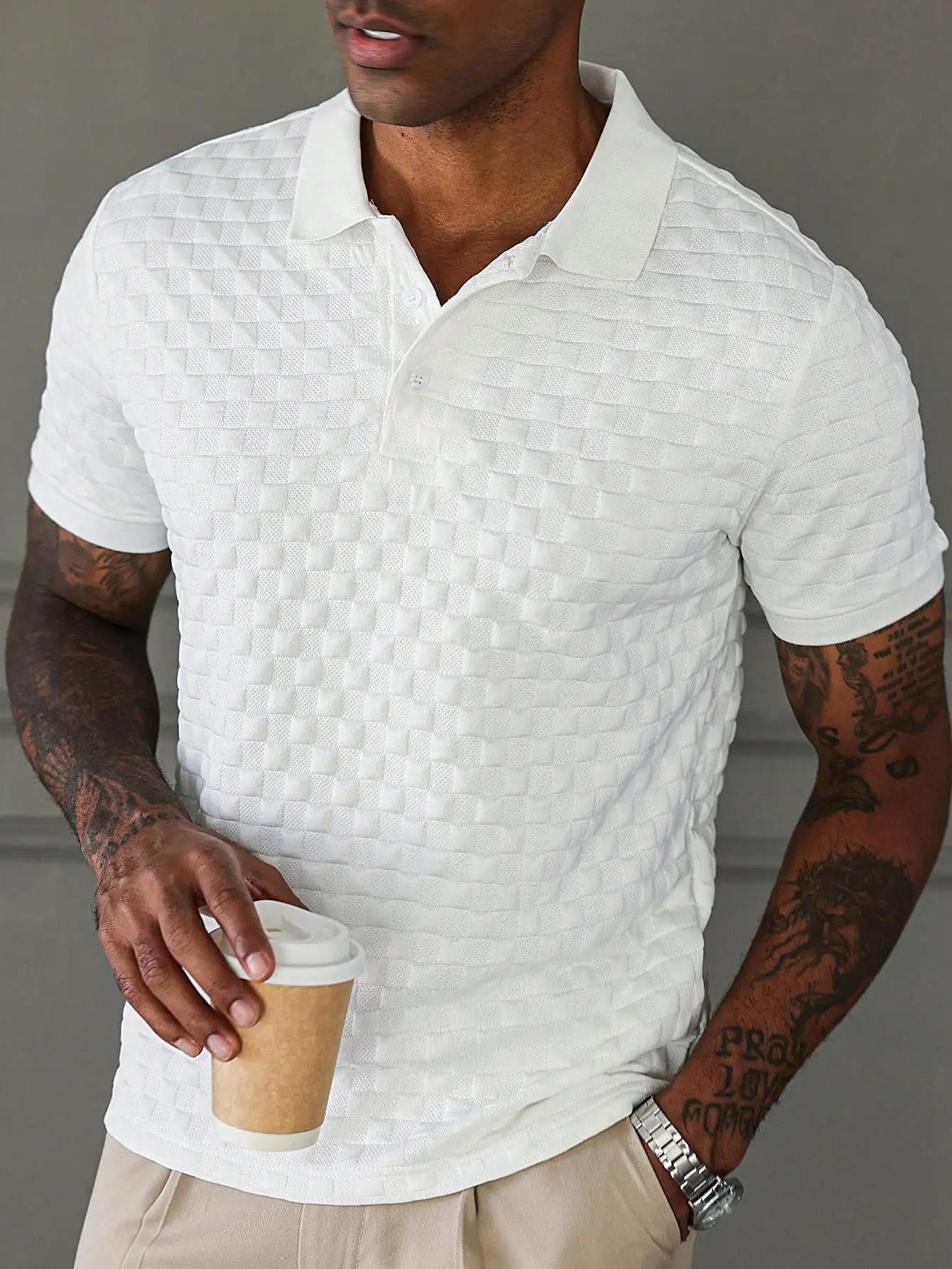 

Men's White Textured Knit Polo Shirt with Turn-Down Collar and Button Front