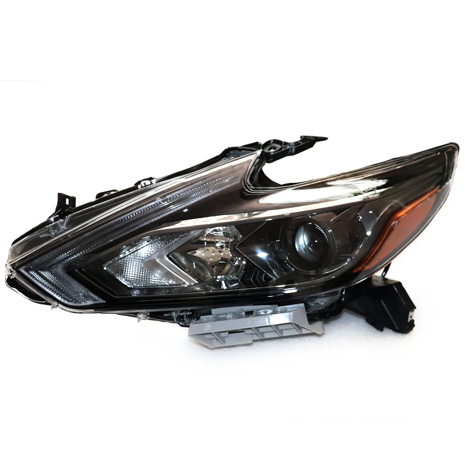 

NEW Bezel Left/Right Side Car lights Halogen Headlamp W/o LED DRL FOR 2016 2017 2018 Nissan Altima 26060-9HS0A