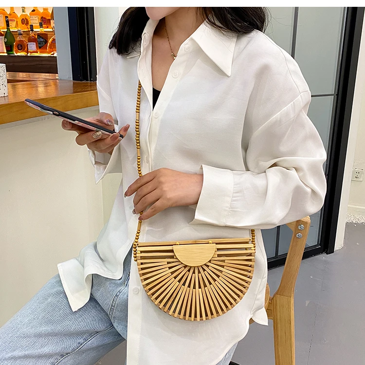 с доставкой Designer summer Luxury handbag for women shoulder bag semicircle  bamboo woven beach bag Mobile Phone Wallet 2022