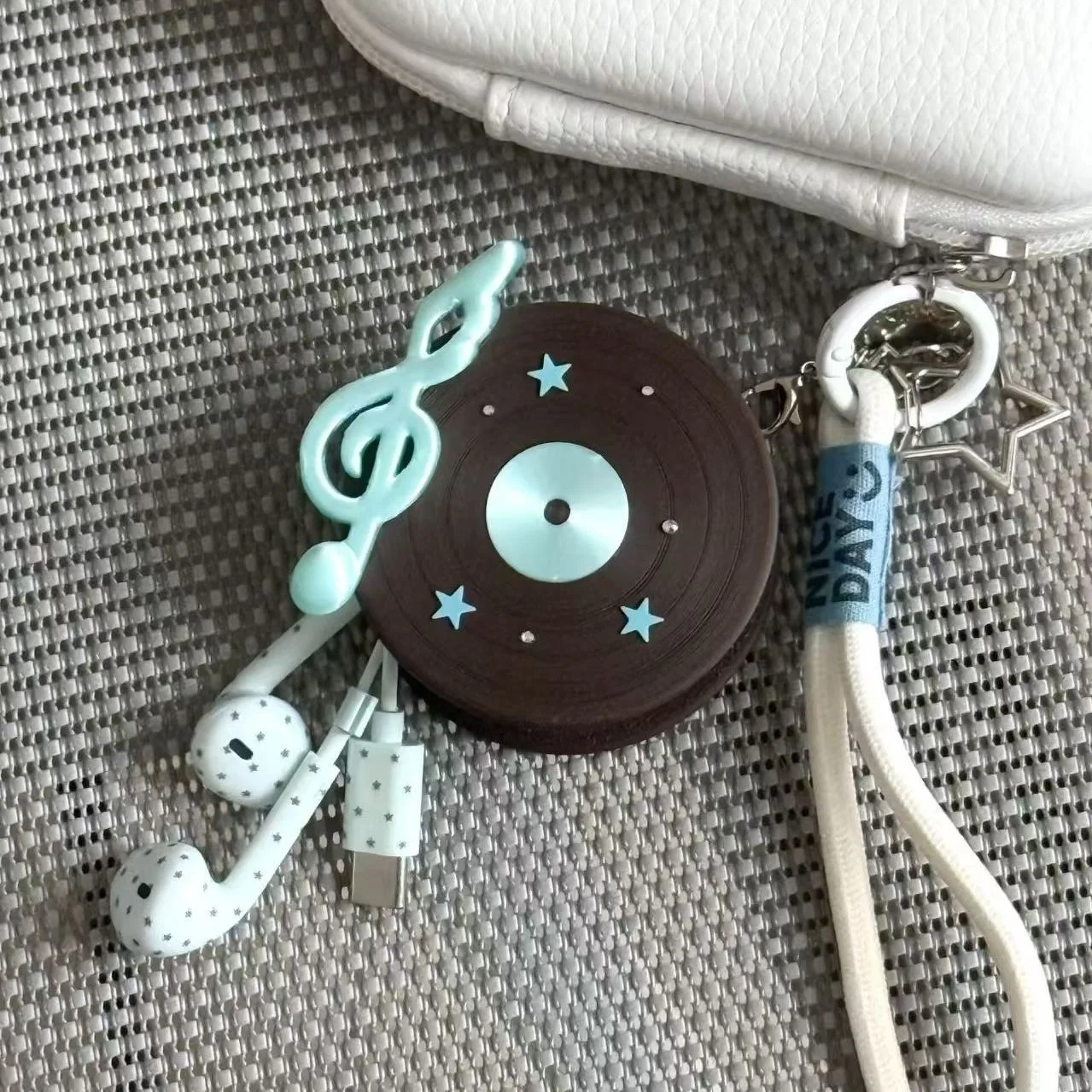 3D Printed Mint Chocolate Music Note Record Earphone Storage Case Creative Cable Organizer Box Bag Charm Pendant