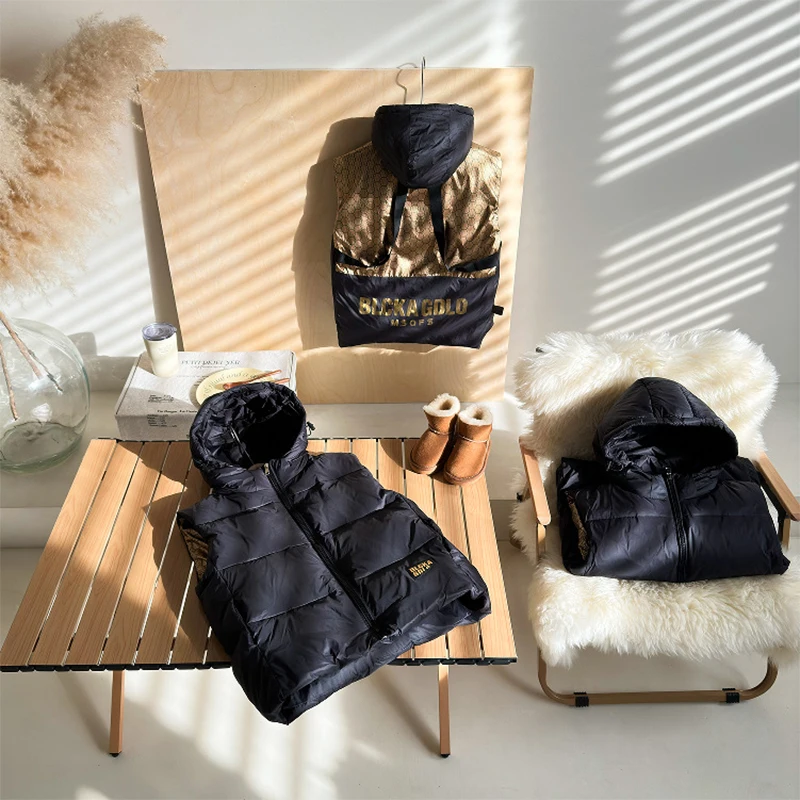 

2025 Winter Children Down Warm Waistcoat Korean Version Style Boys Black Gold Casual Vest Girls Hooded Outerwear