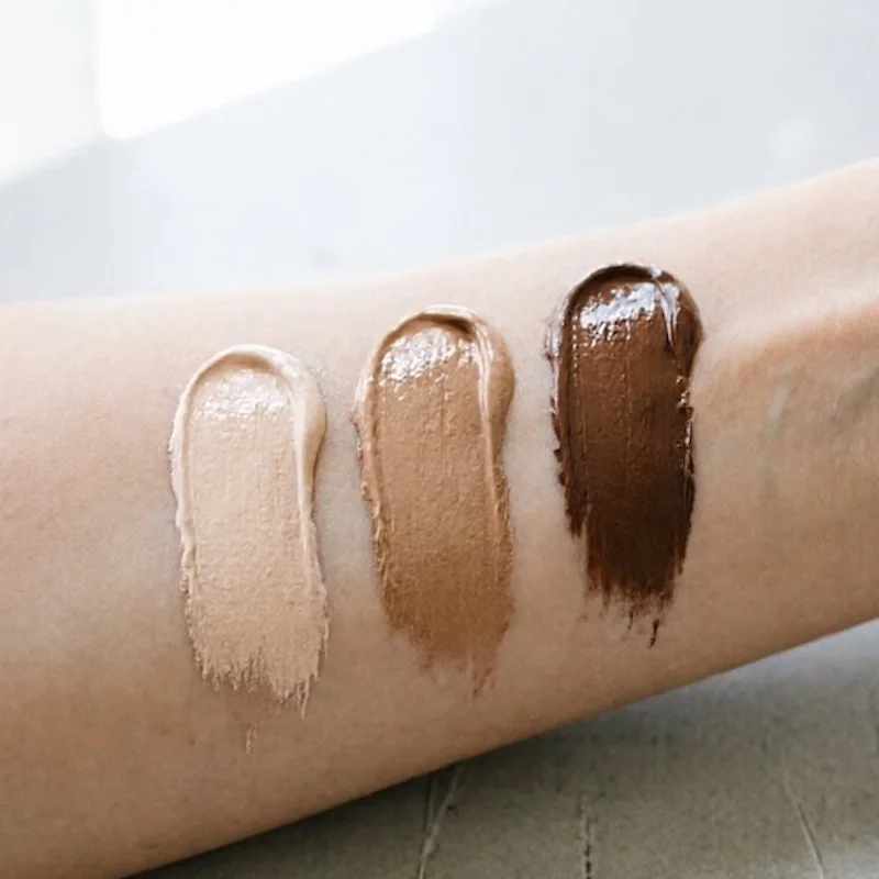Liquid Concealer: The Ultimate Guide to Flawless, Natural Coverage