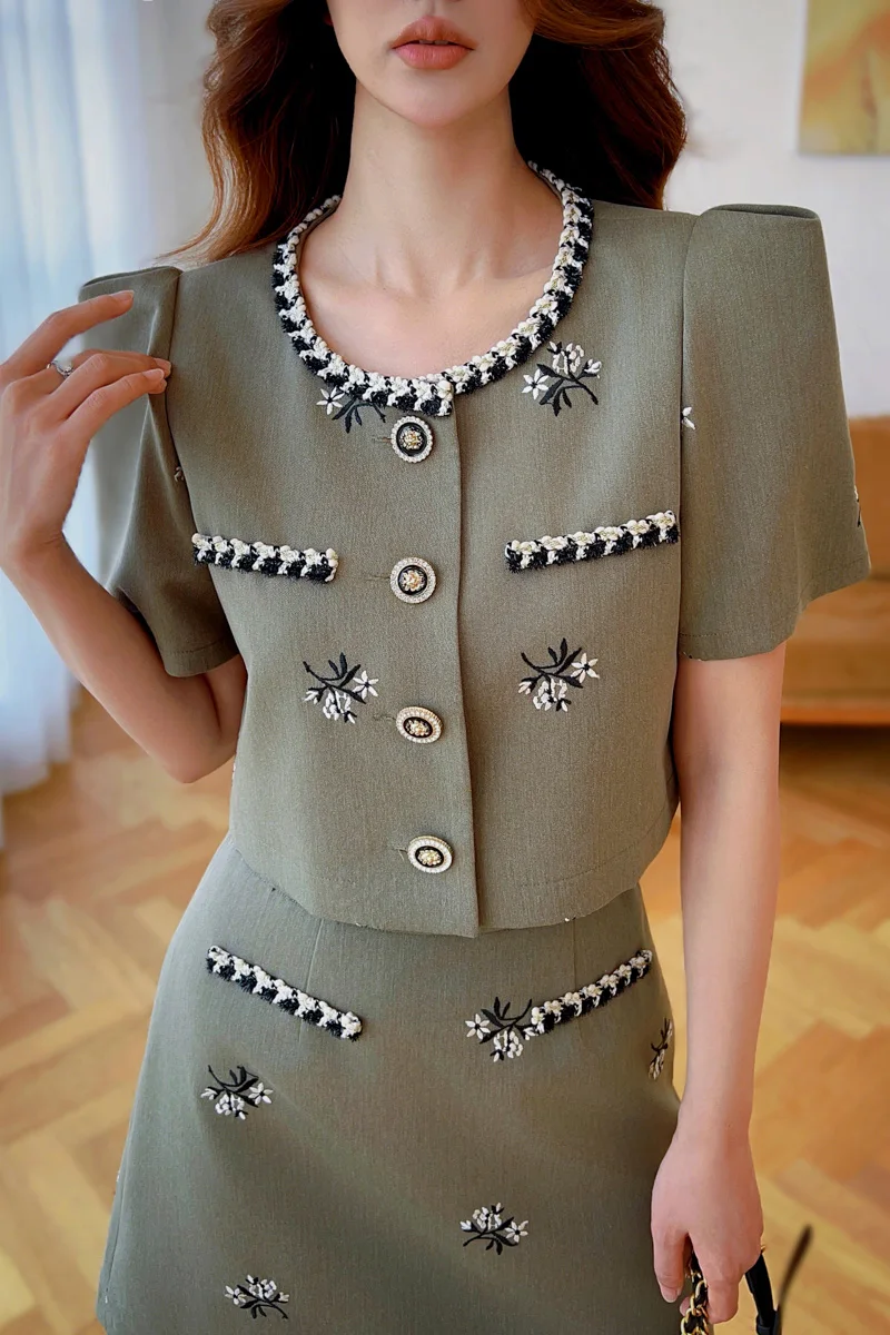 

Summer Embroidery 2 Piece Sets Women Outfits O Neck Top t+Knee-Length A-Line Skirt Separately Y2K 2025 New DABUWAWA DM2BSE009