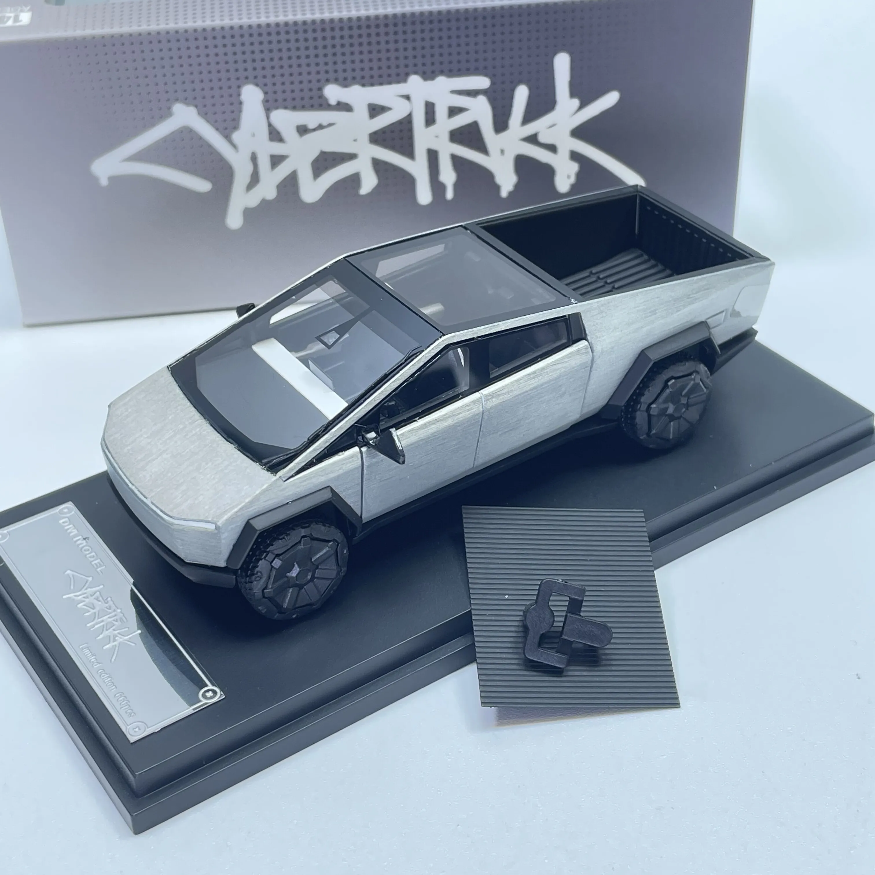 In Stock1: 64 piece pickup truck with functional alloy car model die-cast static car model creative decorative item holiday gift