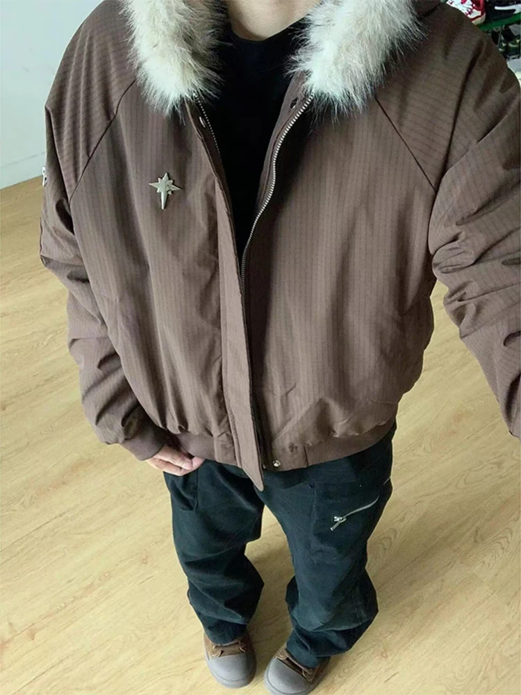 

Утепленная зимняя хлопковая куртка-парка для мужчин: теплая, ветрозащитная, морозостойкая, с капюшоном, приталенный крой, молодежный стиль