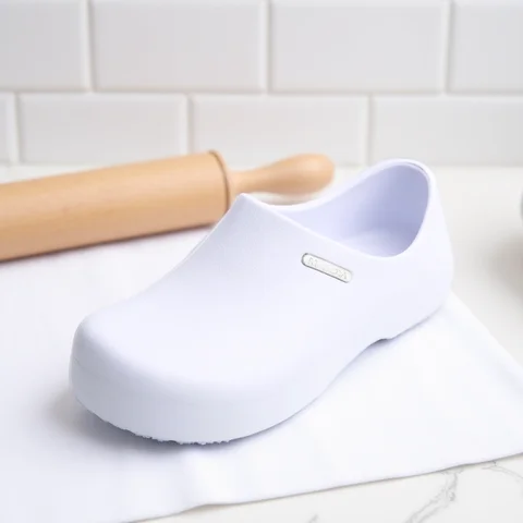 Ngouxm Men Chef Shoes Non-slip Waterproof Oil-proof Kitchen  Nurse Shoes Work Cook Shoes