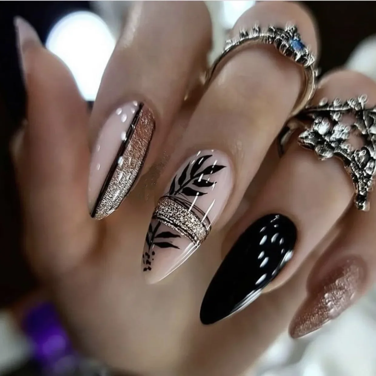 

24Pcs Matte Almond Autumn Winter False Nails with Glue Glitter Butterfly Fake Nail Press Ons Black Gradient Artificial Nail Tips