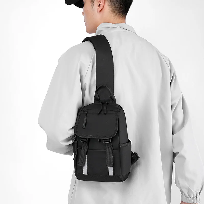 Europe and the United States simple outdoor travel messenger bag new business commuter shoulder bag large chest bag