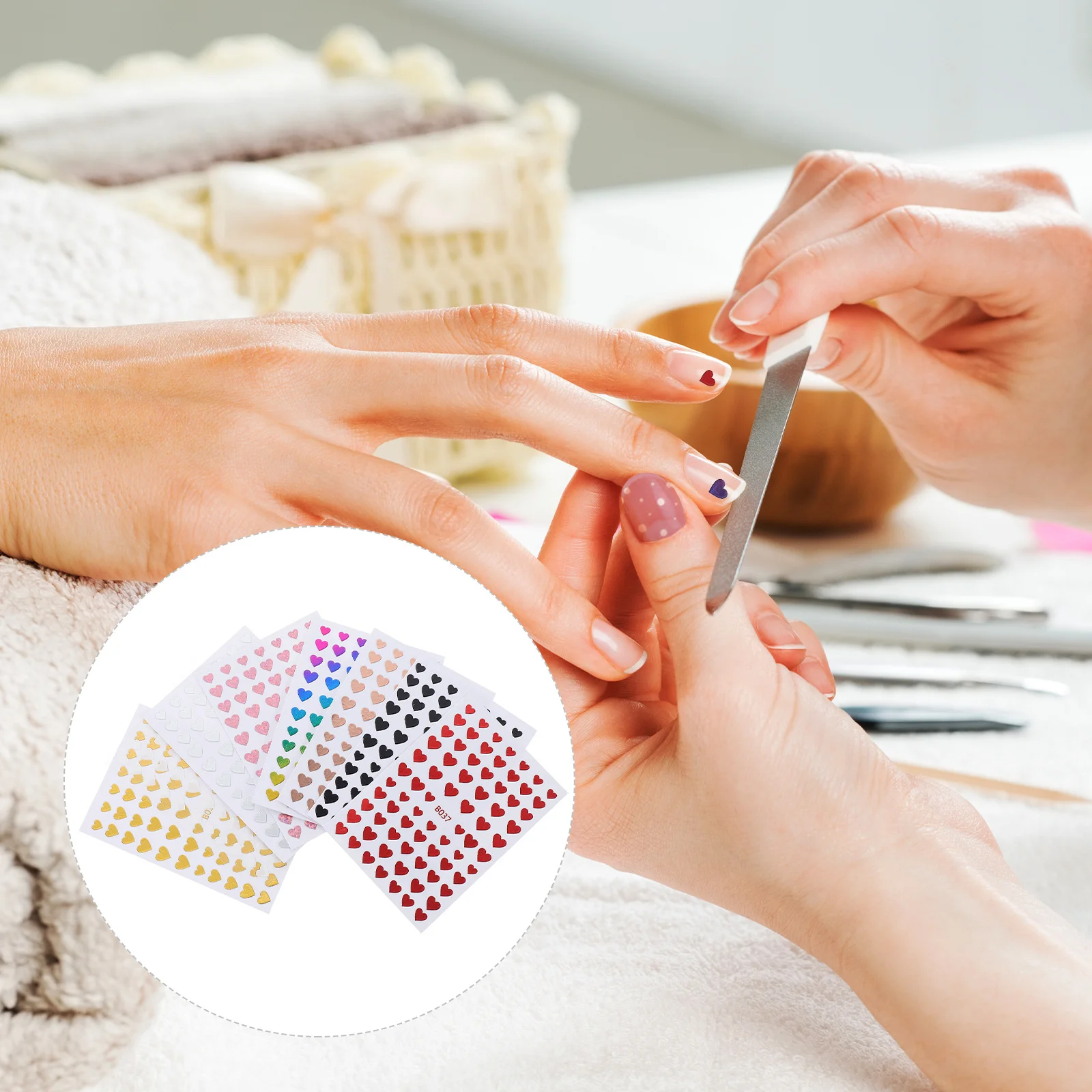 8pcs 하트 모양 스티커 8장 로맨틱 매니큐어 DIY 장식 액세서리 하트 네일 데칼 네일 스티커 장식품