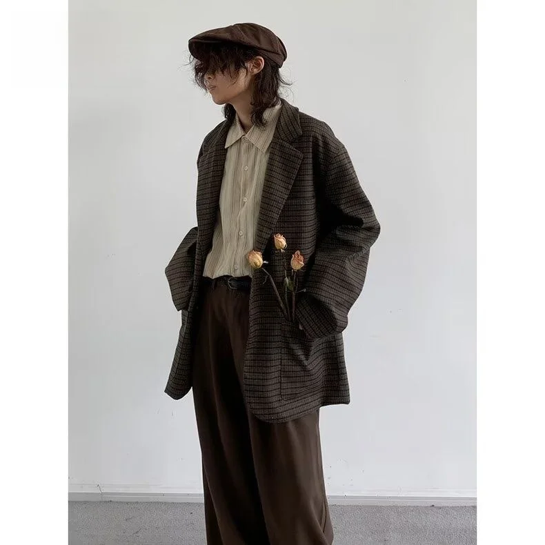 

Осенне-зимний комплект в японском ретро-стиле: клетчатый свободный повседневный костюм-жакет унисекс в гонконгском стиле, молодежный тренд, полиэстер...