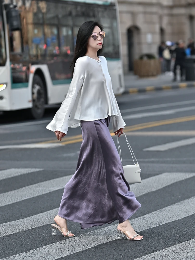 

Autumn 2025 New Original Heavyweight Full Acetate Texture Loose Waist A-Line Ultra Wide Hem Semi-Skirt Women Long Skirt