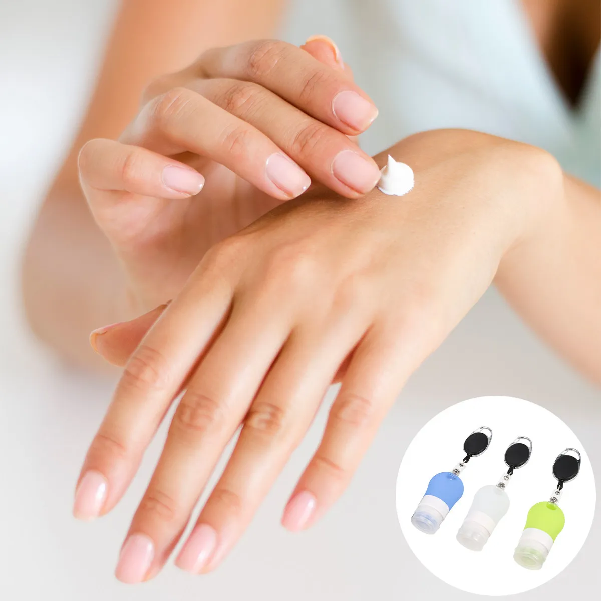 

Набор из 3 силиконовых дорожных бутылочек по 38 мл с широким горлышком, многоразовые, герметичные, портативные дозаторы для мыла, шампуня, лосьона для тела, для спортзала