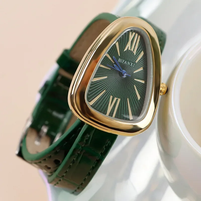 

Snake Diamond Shape Quartz Women's Watches White AAA Top Leather Strap Watch Women Luxury Gold Head Design Red Fashion Watches