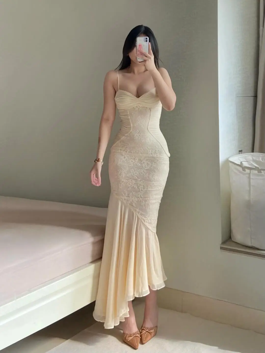 

Wansici Sexy Spaghetti Strap Nude Lace Bodycon Prom Party Mermaid Dress Sexy Sleeveless Maxi Long Celebrity Evening Runway Dress