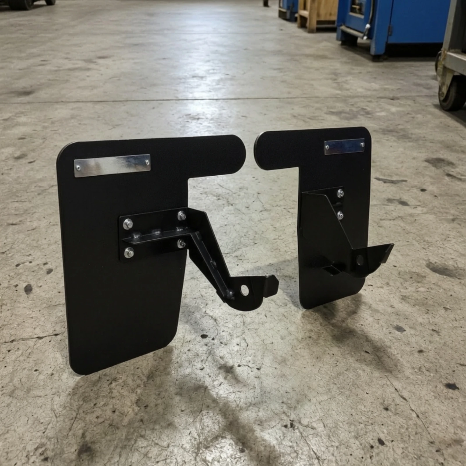 Rear Mud Flaps Impact Resistant Rear Arm Guards Mud Flaps with Mounting Hardware Textured Mudguards Low-Maintenance
