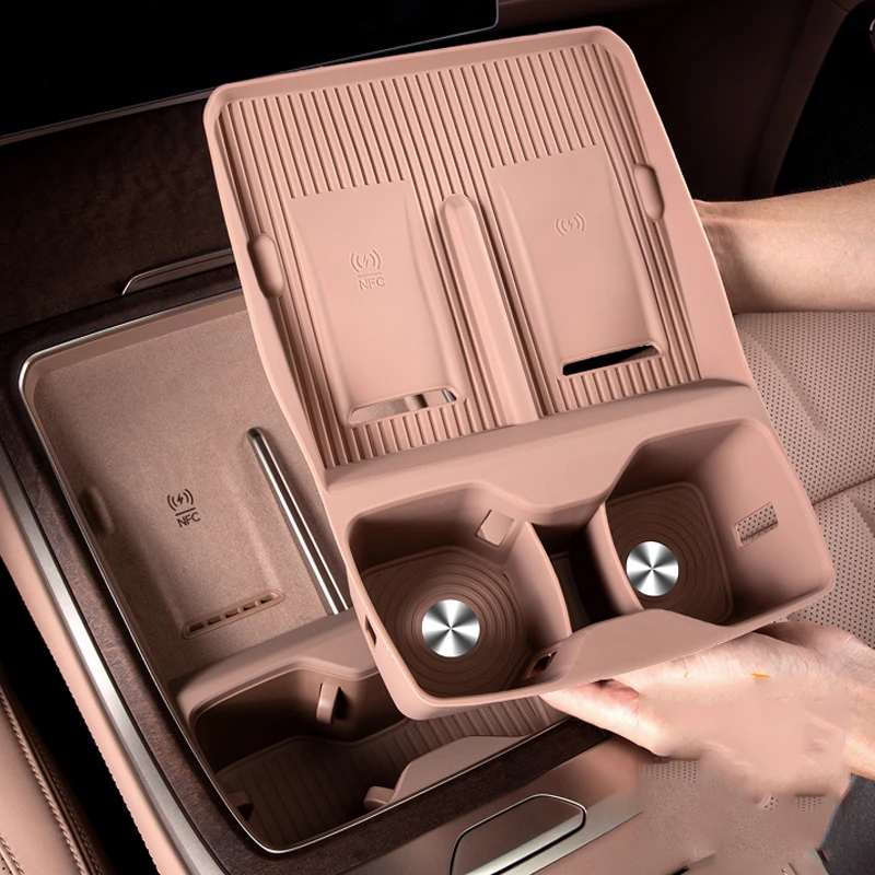 

For NIO ONVO L90 2025 Wireless Charging Silicone Pad Central Control Protective Equipment Automotive Interior