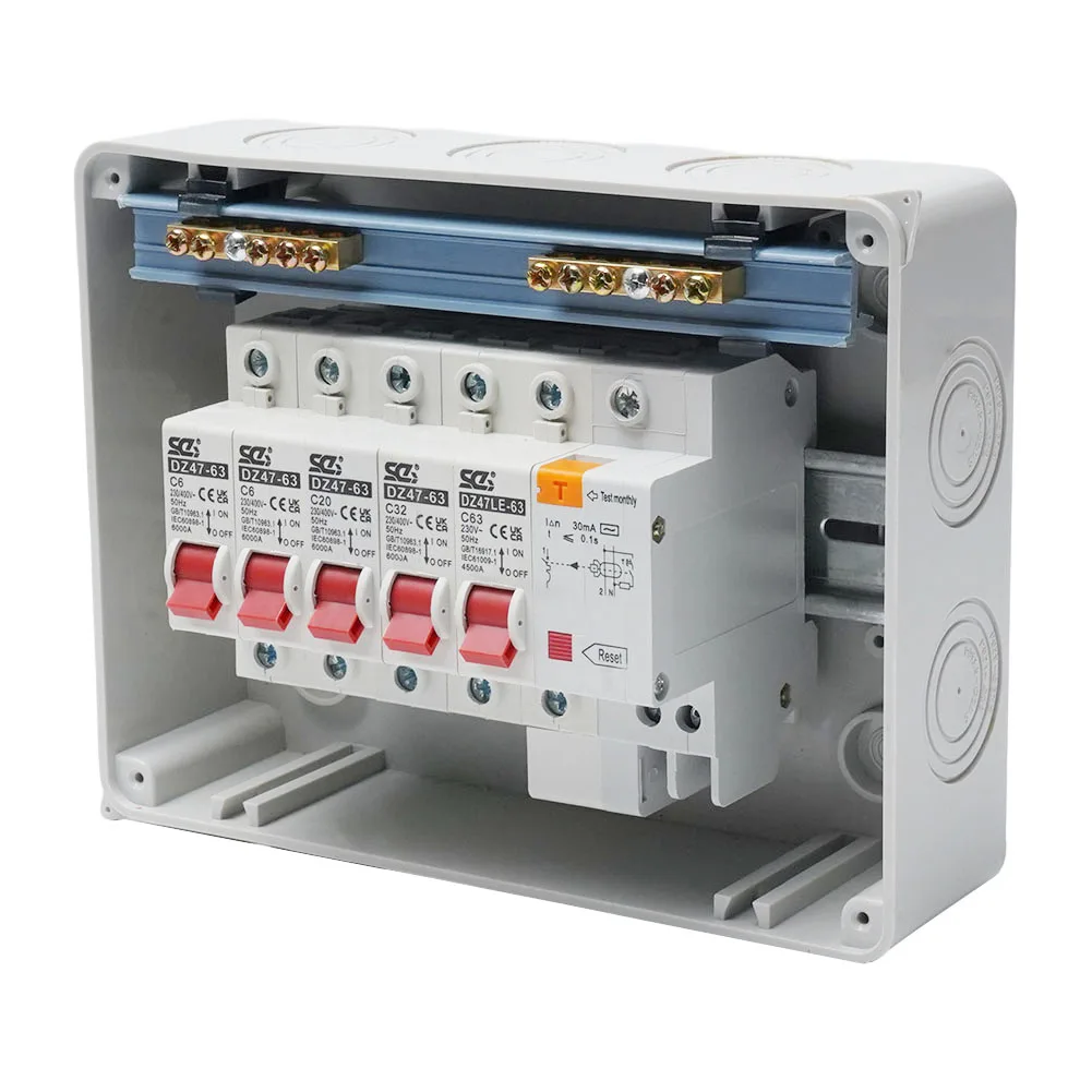 

4-полосный гаражный сарай Кемпер Ван Караван Бытовой блок Блок предохранителей с RCD и 4 X MCB для гаражей, мастерских, караванов, походов