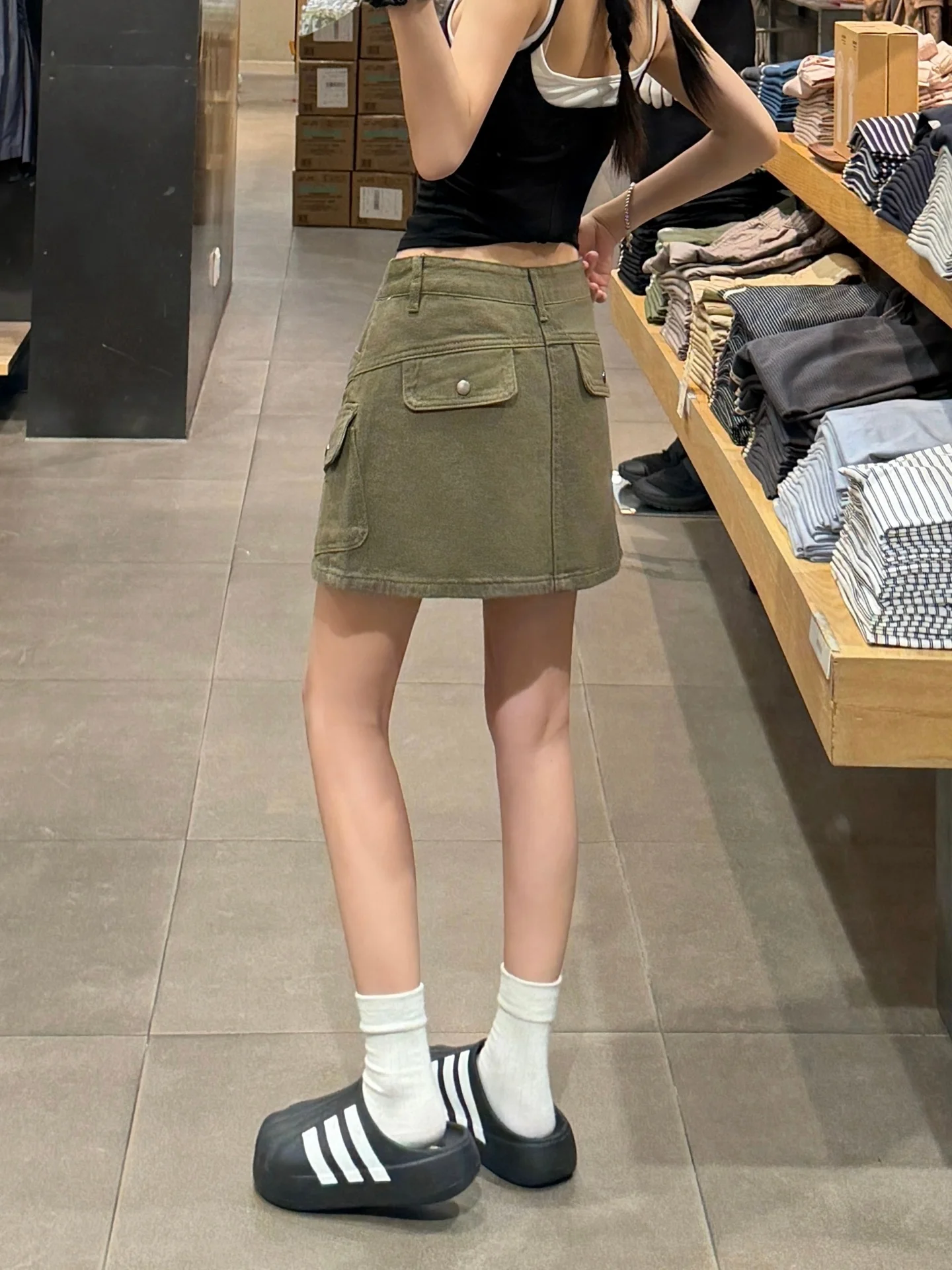 Military Green Workwear Style A-Line Denim  Skirt Women's Summer High Waist Slimming Design Multi-Pocket Short Skirt