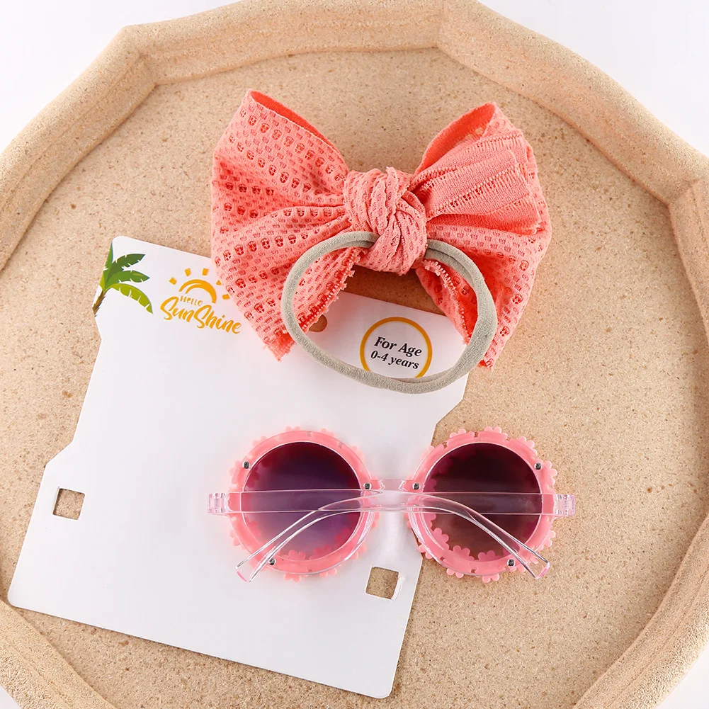 2 szt. Daisy dziewczynek okulary przeciwsłoneczne i opaska z kokardą zestaw elastyczne nylonowe opaski do włosów nadmorskie okulary przeciwsłoneczne dziecięce akcesoria do włosów
