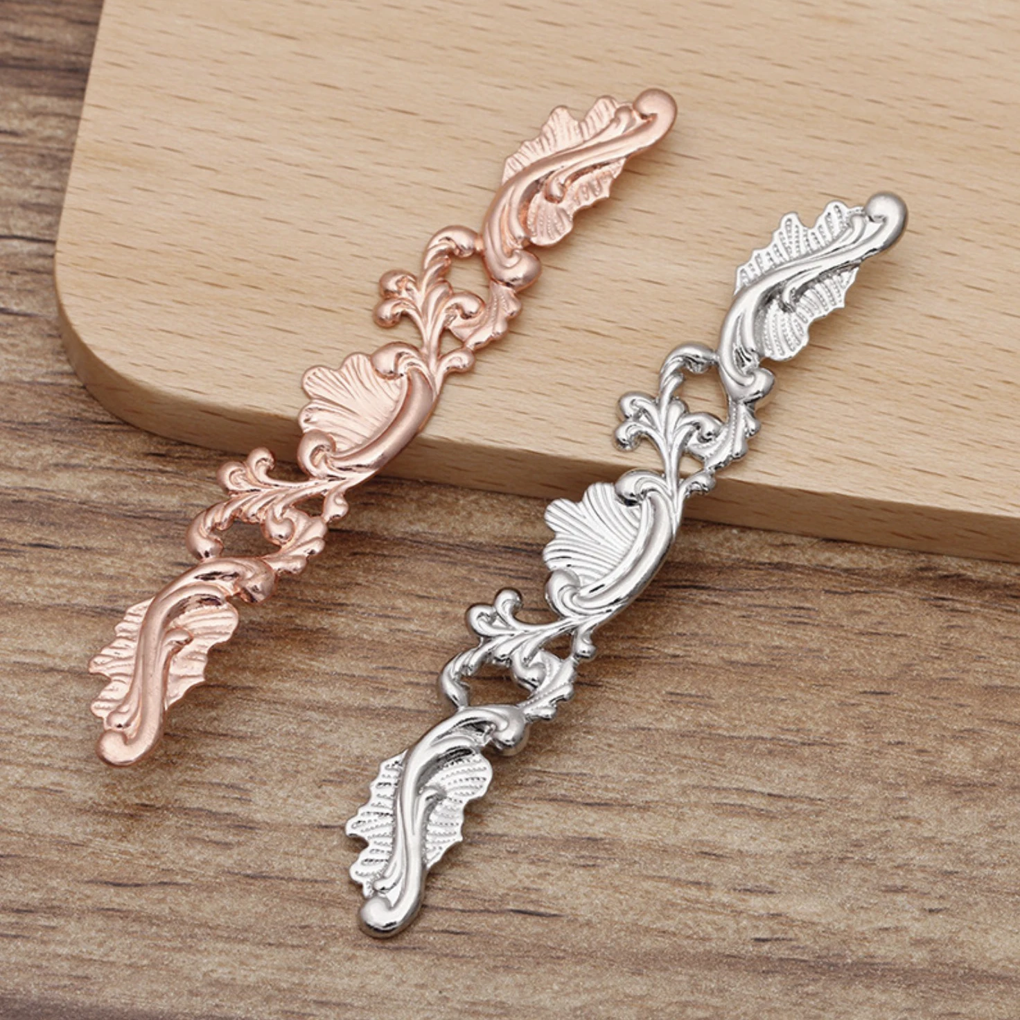 REGELIN Filigree Wraps Flower Connectors Metal Crafts Gift Decoration 20Pcs 6 Color 7*78mm DIY Findings Jewelry Making