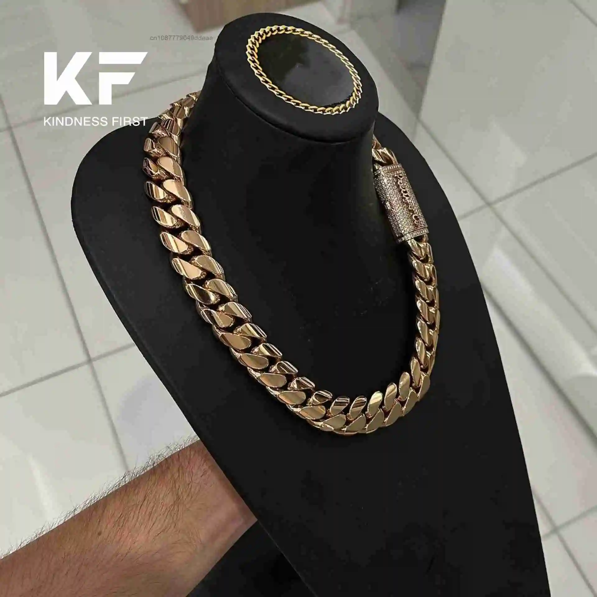 

Hip Hop Jewelry Men Rapper Chain 20MM 925 Silver Necklace Super Big Necklace Chain Miami Cuban Link Necklace